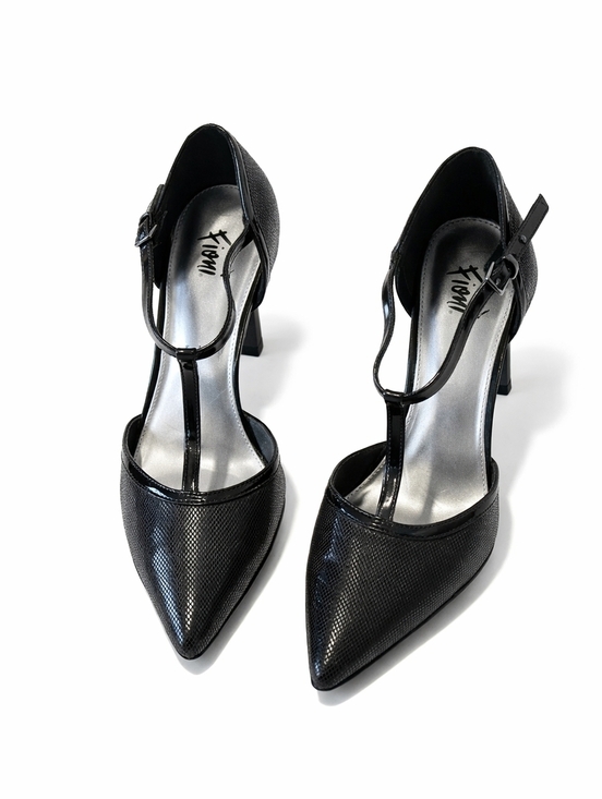 FIONI Clothing Shoes - FIONI Black Pointed-Toe Strappy Heels